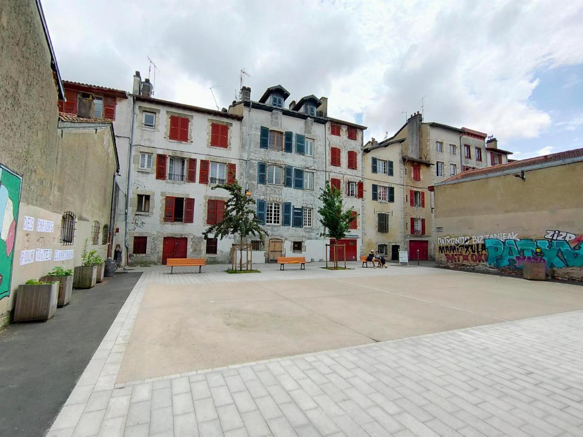 Jeu De Paume Apartment Bayonne Exterior photo